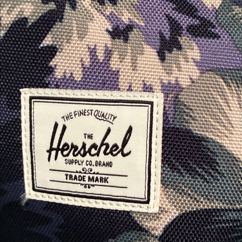 NWT Herschel Supply Classic Hip Pack Floral - Picture 6 of 10
